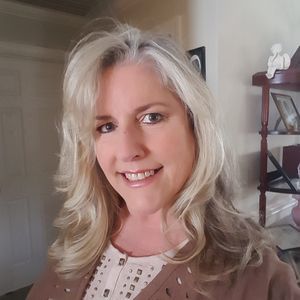 Meet your Posher, Roxann